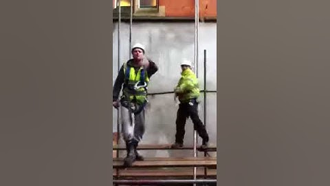 Scaffolders rapping part 1