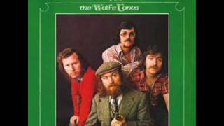The Wolfe Tones - Paddy On The Railway chords