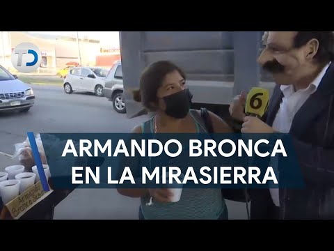 Armando Bronca regala pan y café en la colonia Mirasierra en Saltillo