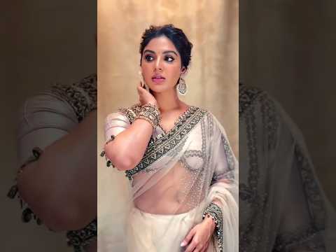 Mallu #actress hot  #trending #navel  #shortsfeed #shorts #shortvideo #viralvideo #viralshort