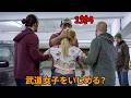 格闘家の娘とは知らずに、平凡なウェイトレスに手を出したチンピラたち。【映画紹介】
