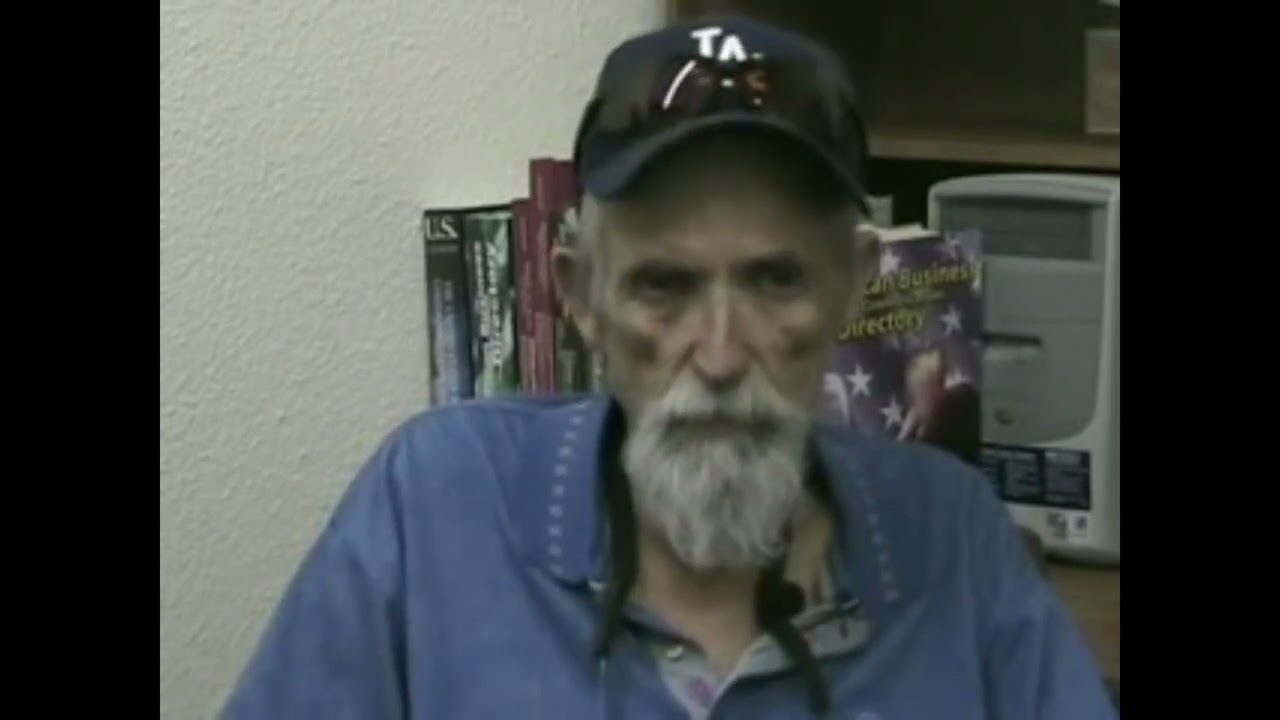 Rusty Rowlett Larry Rowlett se souvient de son père, le Sgt. Homer Rowlett Roswell ...