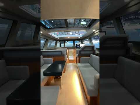 Glacier Yachts in