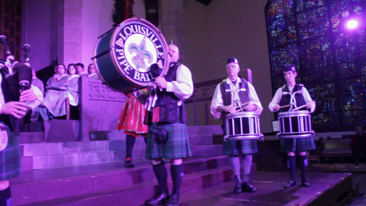 Louisville Boar's Head & Yule Log Festival Bagpipes YouTube