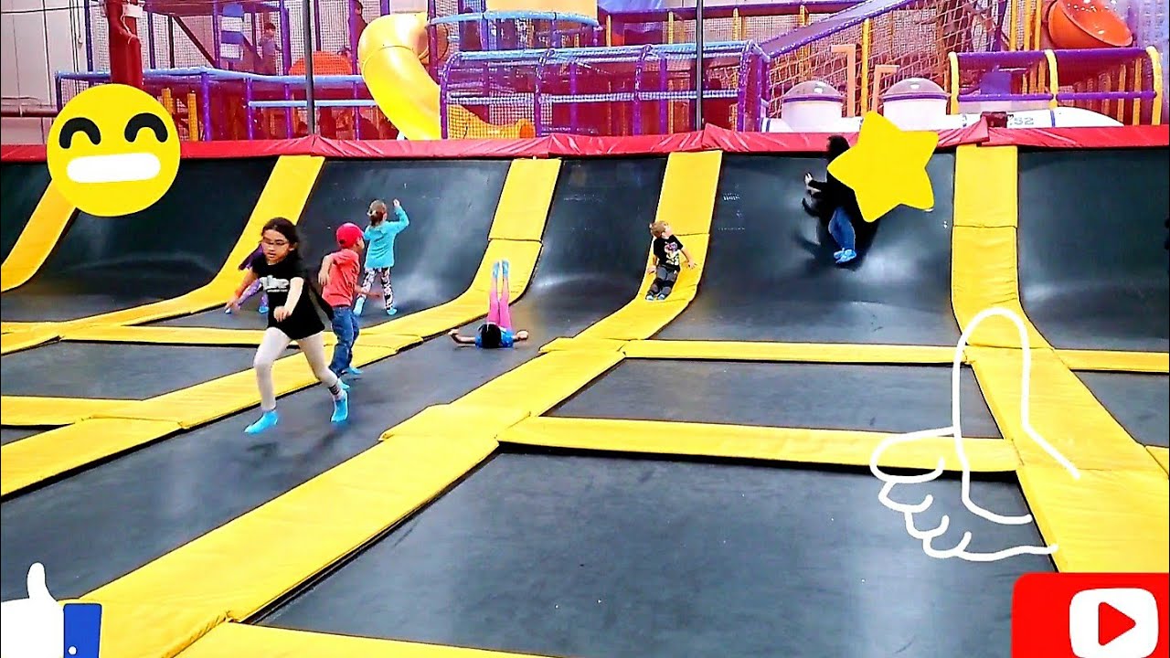 TRAMPOLINE PARK CHALLENGE!! For kids Biggest Indoor Trampoline Playground for Kids and Toddlers