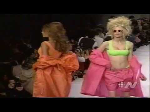 Chanel Spring 1996 Ready-to-Wear Fashion Show