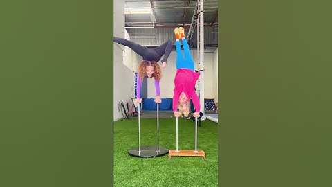Try this handstand challenge! #flexibility  #yogagirl  #stretching  #shorts