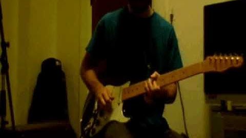 Fretgood Revolution OD Strat.wmv