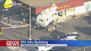 Many hurt after RV crashes into Winchell's Donut House in Lakewood