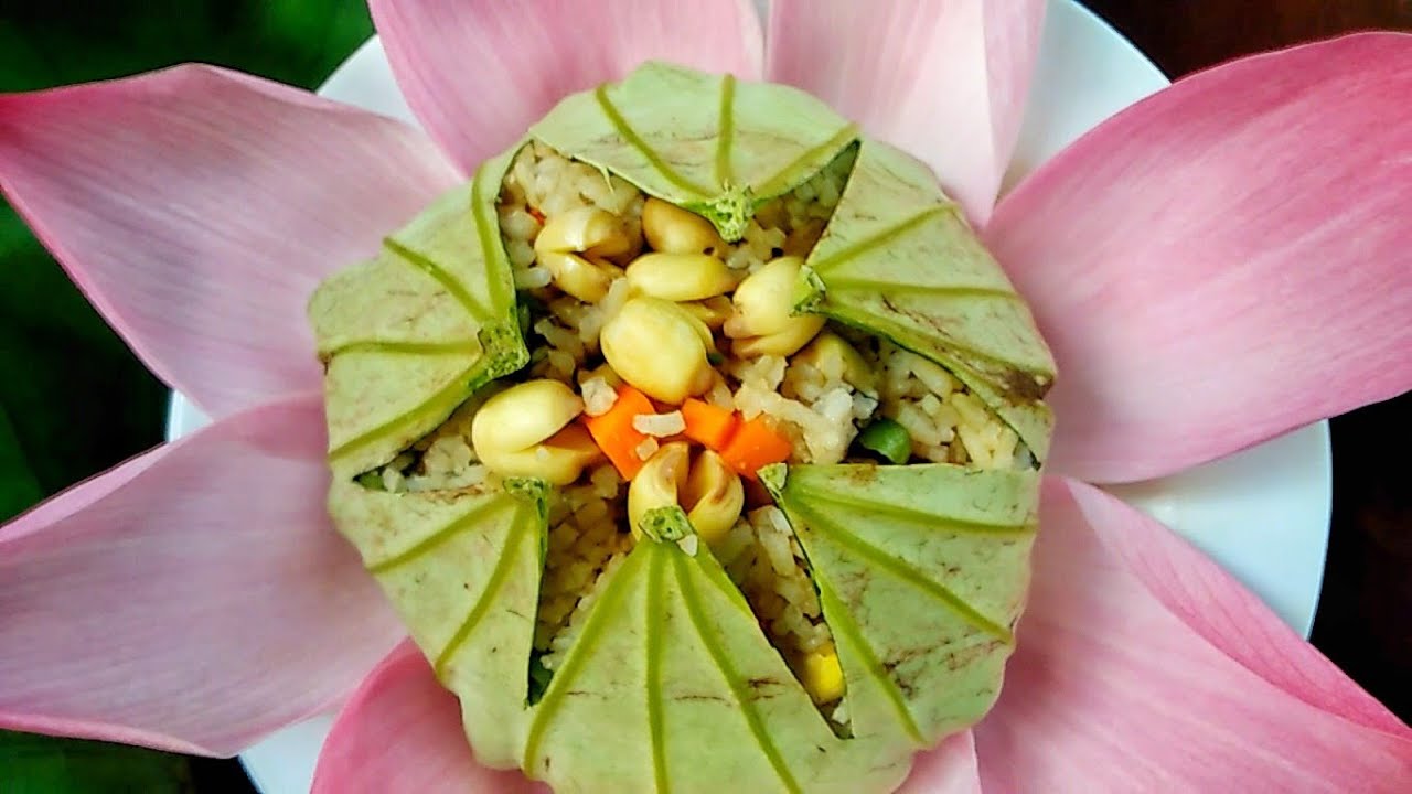 Cơm chay hấp lá sen