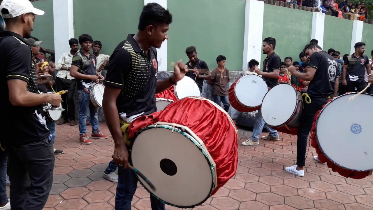 Dulha bana h khwaja song by natraj nashik dhol at kerla 2017