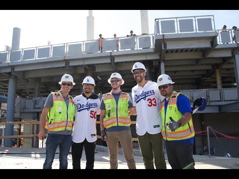 Dodgers' Mookie Betts and David Price tour Dodger Stadium construction