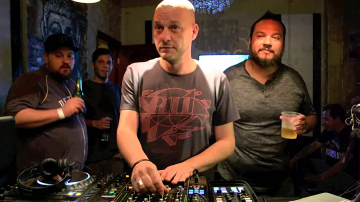 Andrea Bertolini @ Illegal Digits