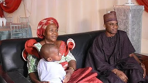 Odunlade Adekola's Beautiful Mum Storms In With His Cute son to the Graduation Ceremony in Abeokuta