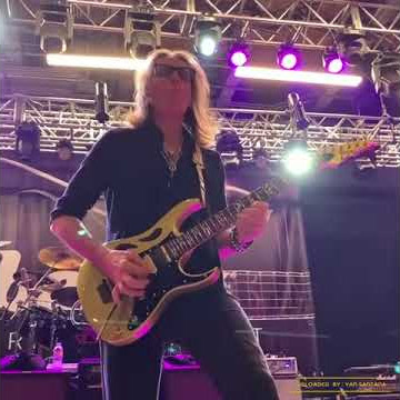 Gold Ibanez Pia New Jem Closer Shots Steve Vai Live Soundcheck At Namm 2020 Sustaniac Gravity Storm