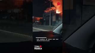 Arde mueblería del bulevar Juan José Alonso de Torres en León