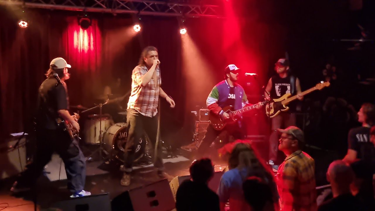 Watch Last Quokka - THUNDERDUCK Live @ BIGSOUND on YouTube Watch Last Quokka - THUNDERDUCK Live @ BIGSOUND on YouTube