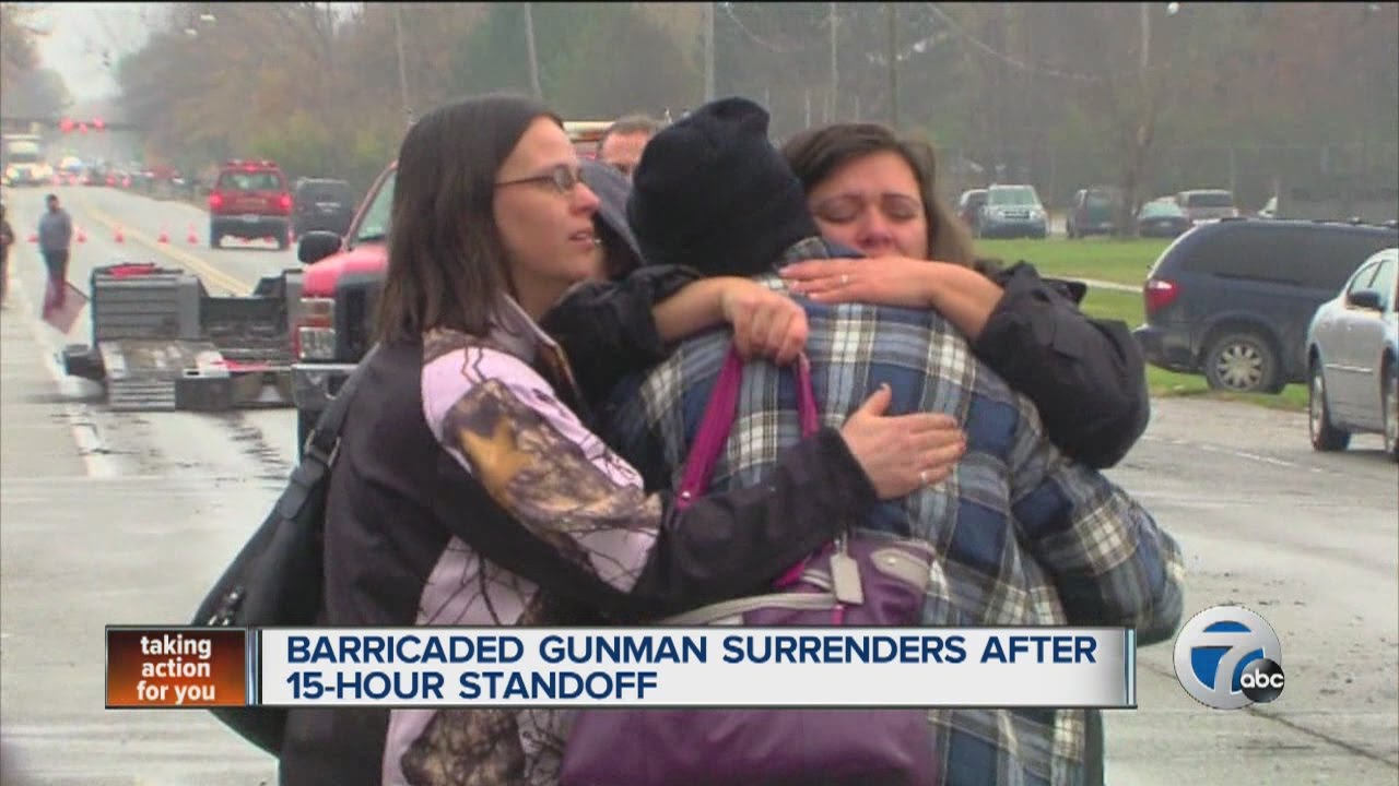 Barricaded gunman surrenders after 15-hour standoff - YouTube