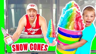 Buying HUGE SnowCones From Tannerites Food Truck And The Life Guard!