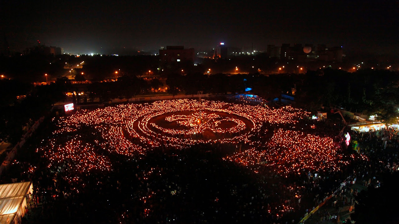 Maha Aarti by Gandhinagar Cultural Forum Navali Navratri 2013 Ariel View including HELICAM Footage