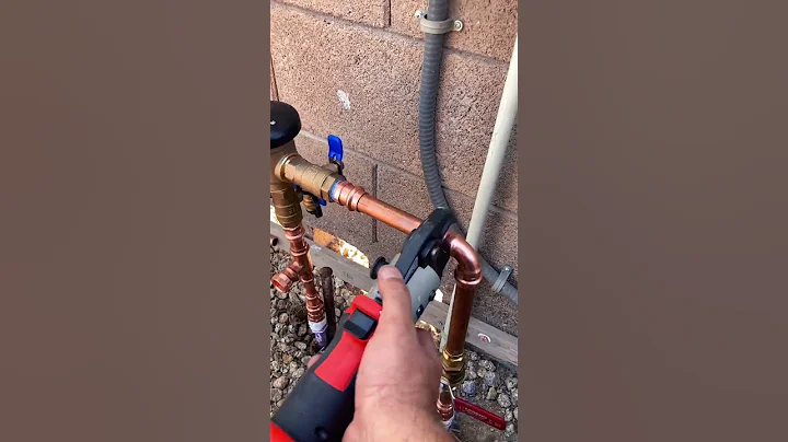 Ridgid RP241 Propress tool in action #plumner #plumbing #ridgidtools #shortsfeed #shorts #foryou