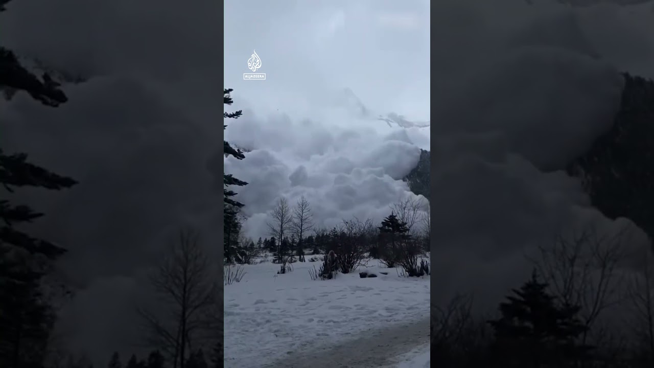 نجا سائحون من انهيار ثلجي ضخم في الصين وقاموا بتصويره