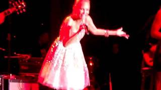 Kristin Chenoweth 'What Would Dolly Do?' LIVE at the Oklahoma Music Hall of Fame 11-10-11