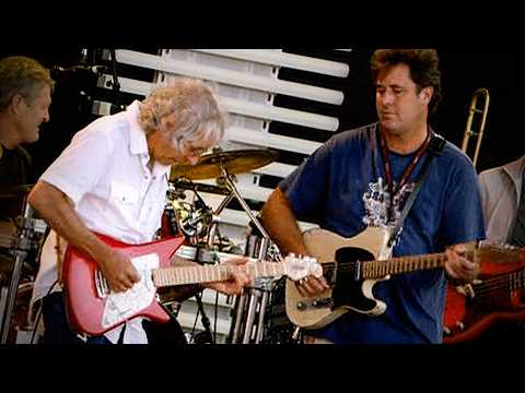 Albert Lee & Vince Gill – Country Boy | Crossroads Guitar Festival 2007 (Official Live Performance)