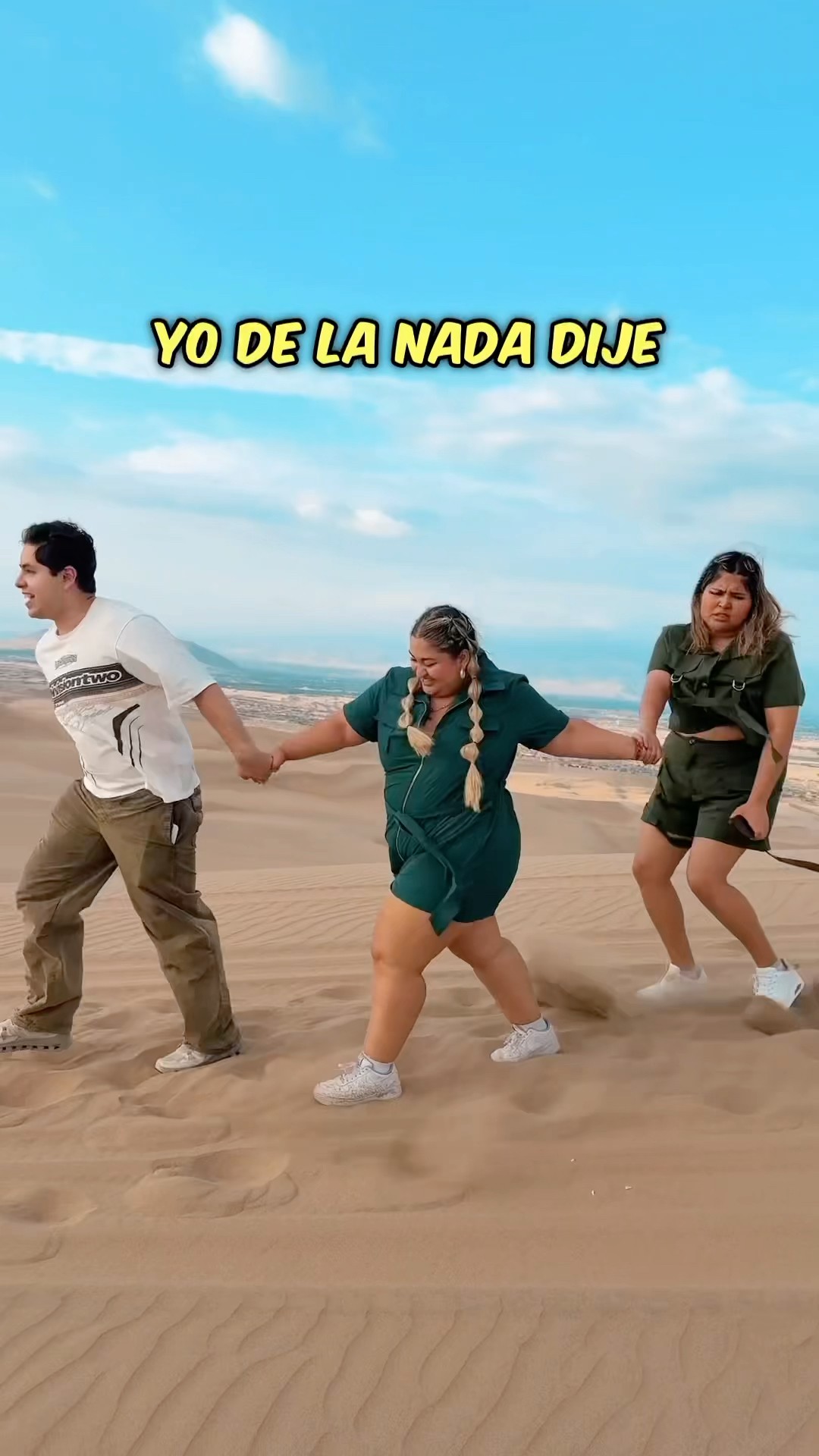 VINIMOS AL DESIERTO DE PERÚ #shorts @carolatv_ @MeliRico @perualegretravel8268