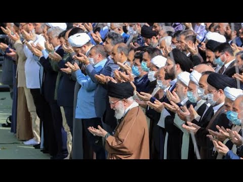 بالفيديو صلاة عيد الفطر في طهران بامامة قائد الثورة الاسلامية الامام علي الخامنئي 