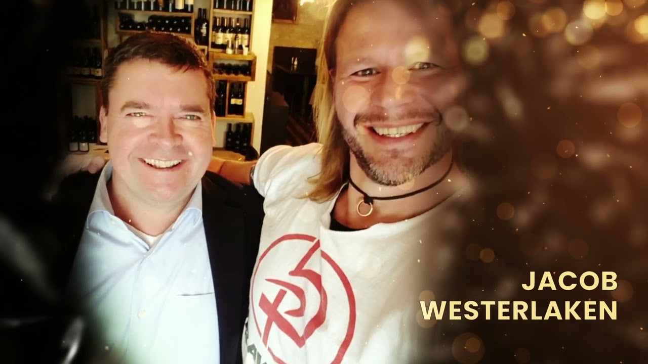 We are extremely proud and happy to announce that the Qommodity team has a new member!