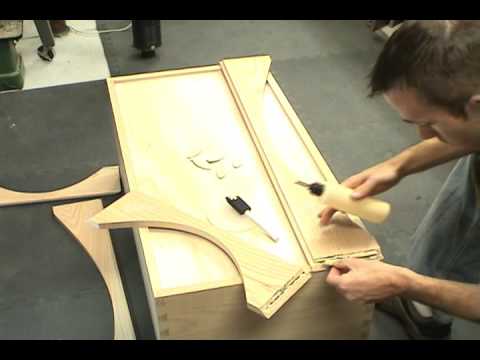 Woodworking HowTo - Oak Blanket Chest - Part 2 (of...