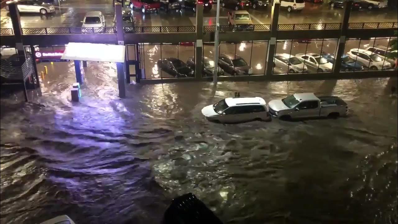 Flash floods in Omaha, Nebraska last night YouTube