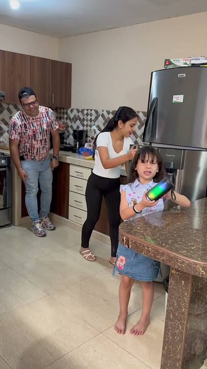 Alexa dónde está mi papá 🧐 #humor #like #comedia #funny
