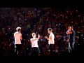 One Direction - Melbourne Oct 3 2013 (Matinee) -- Twitter Question
