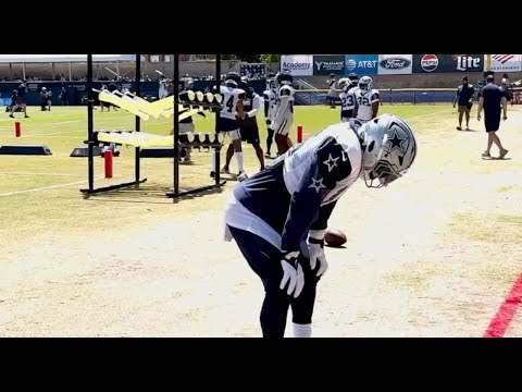 Ezekiel Elliott hurts