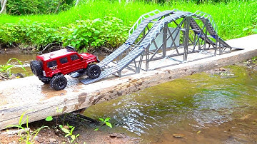 RC TOPiA - MiNi Truck Course - Backyard Park - Panda & RARE AXiAL #ProudParenting | RC AVONTUREN