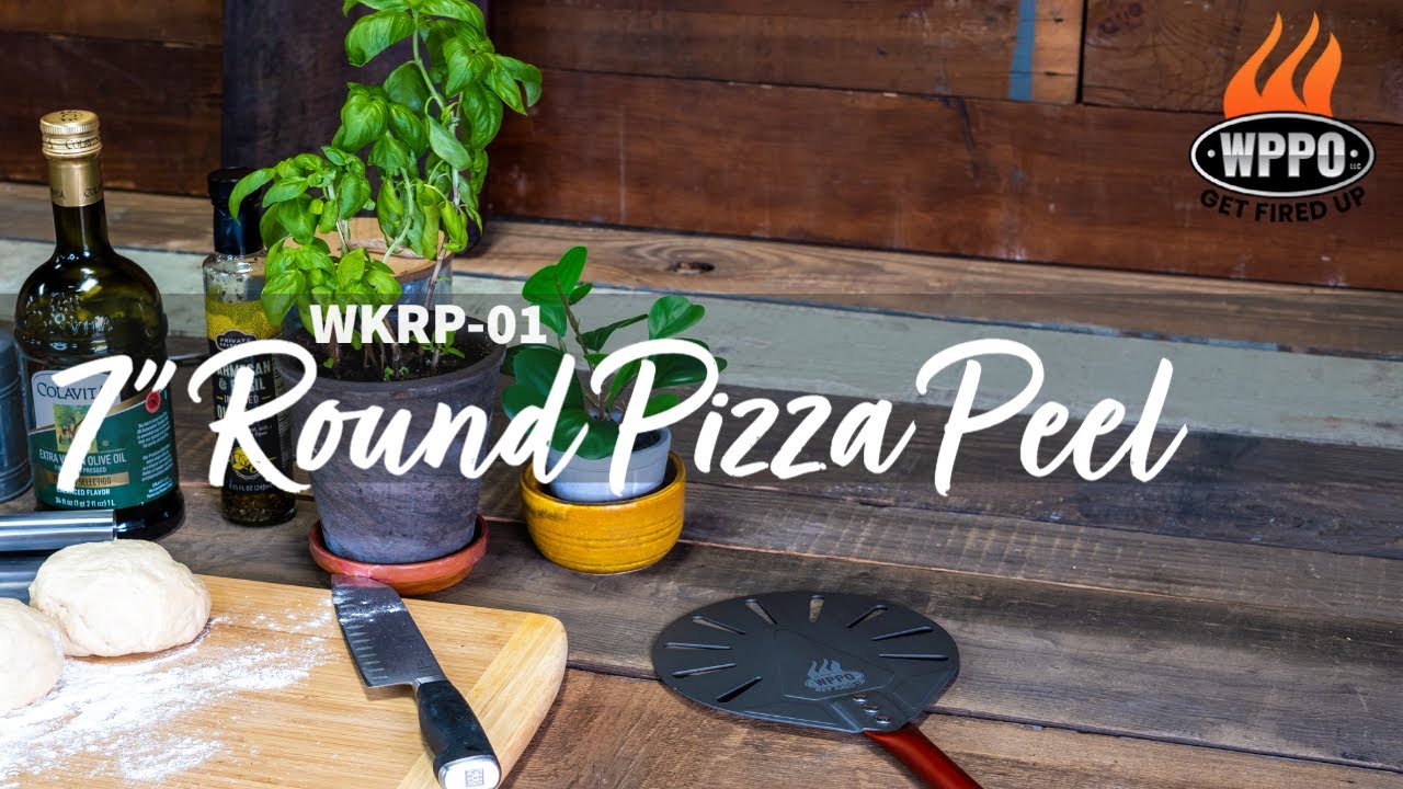 WPPO WKRP-01 7 in. Round Pro Pizza Peel with Break Down Handle