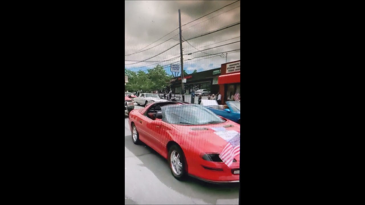 SIKK COMING DOWN FOREST AVE IN SI MEMORIAL DAY PARADE 05/31/21