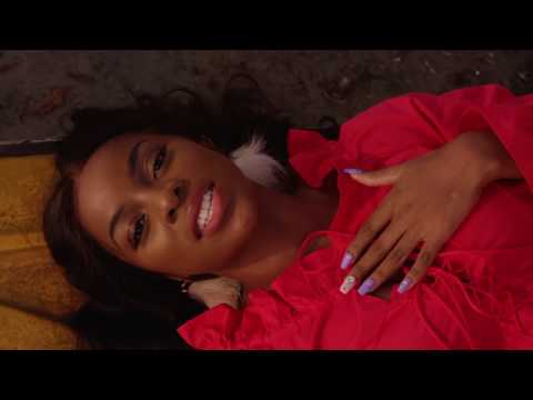 Khalia - Designer (OFFICIAL VIDEO)