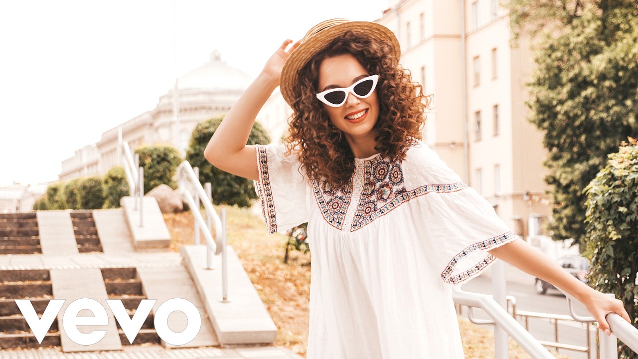 Xezzo & Hamidshax - Give Me Love (Original mix)