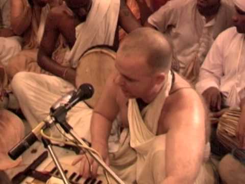 Aindra Dasa "Hare Krishna Kirtan at Sri Vrindavan Dham" Part 3
