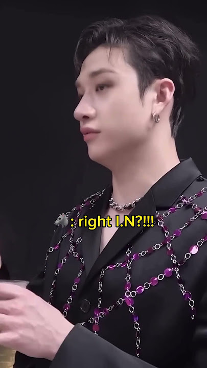 Hyunjin stealing a bag of cereals 😂🤣 #straykids #stay #hyunjin #chan