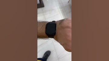 Fastrack Reflex vybe smartwatch with black strap