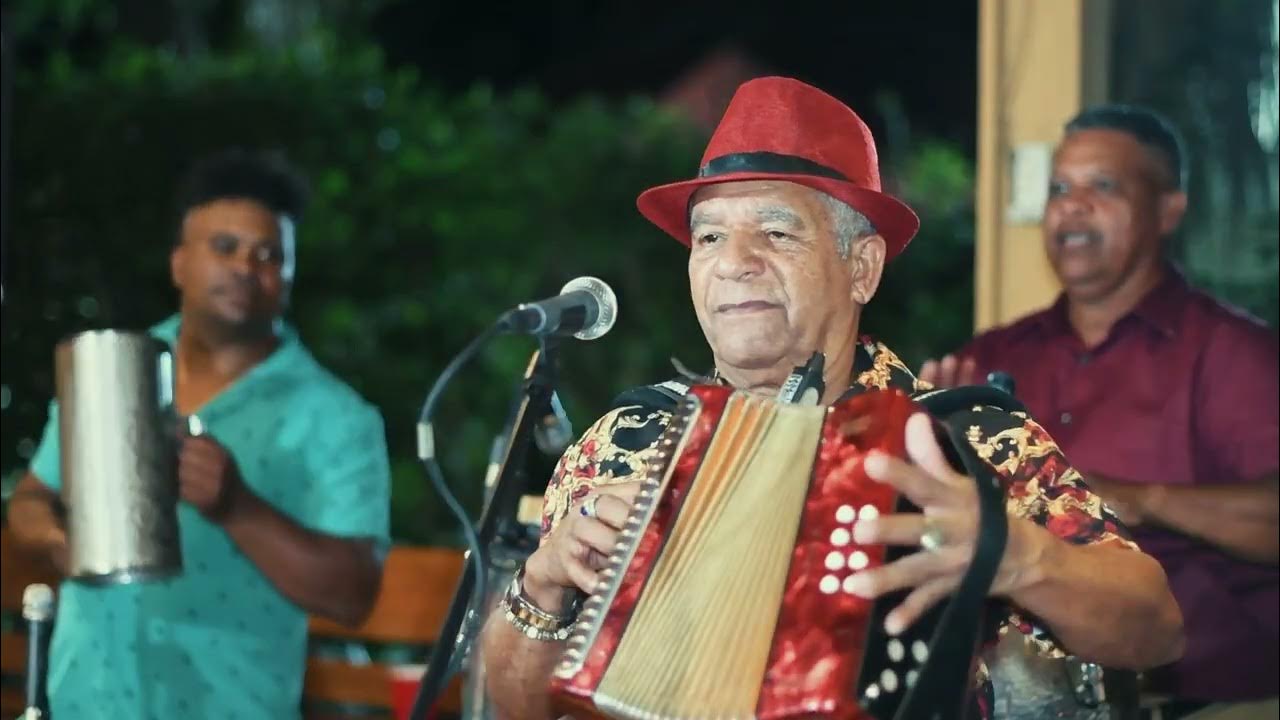 ESPAÑOL NUÑEZ- QUIERO UNA MUJER (EN VIVO) ESPAÑOL NUÑEZ- QUIERO UNA MUJER (EN VIVO)