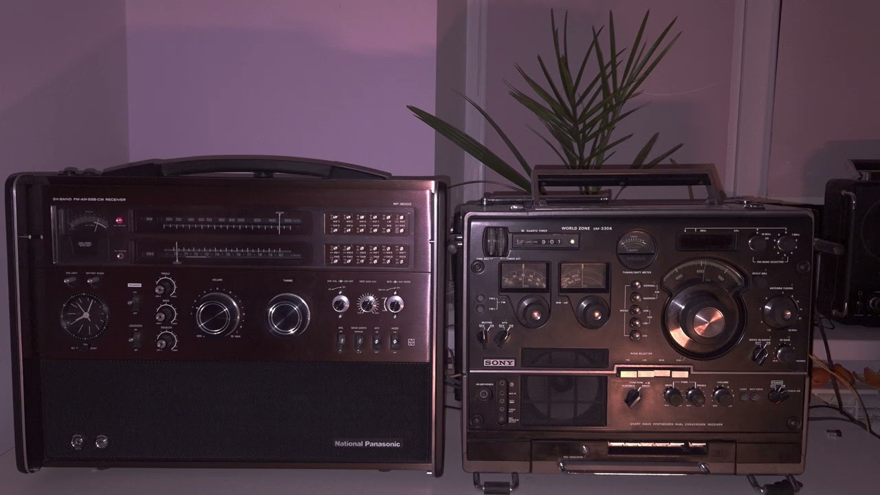 Sony CRF 330K vs National Panasonic RF 8000 MW