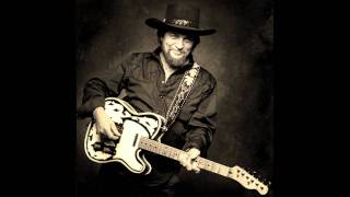 Watch Waylon Jennings I Cant Keep My Hands Off Of You video