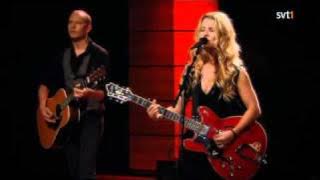 Pernilla Andersson - Som En Ö (Live Go'Kväll 2010).avi