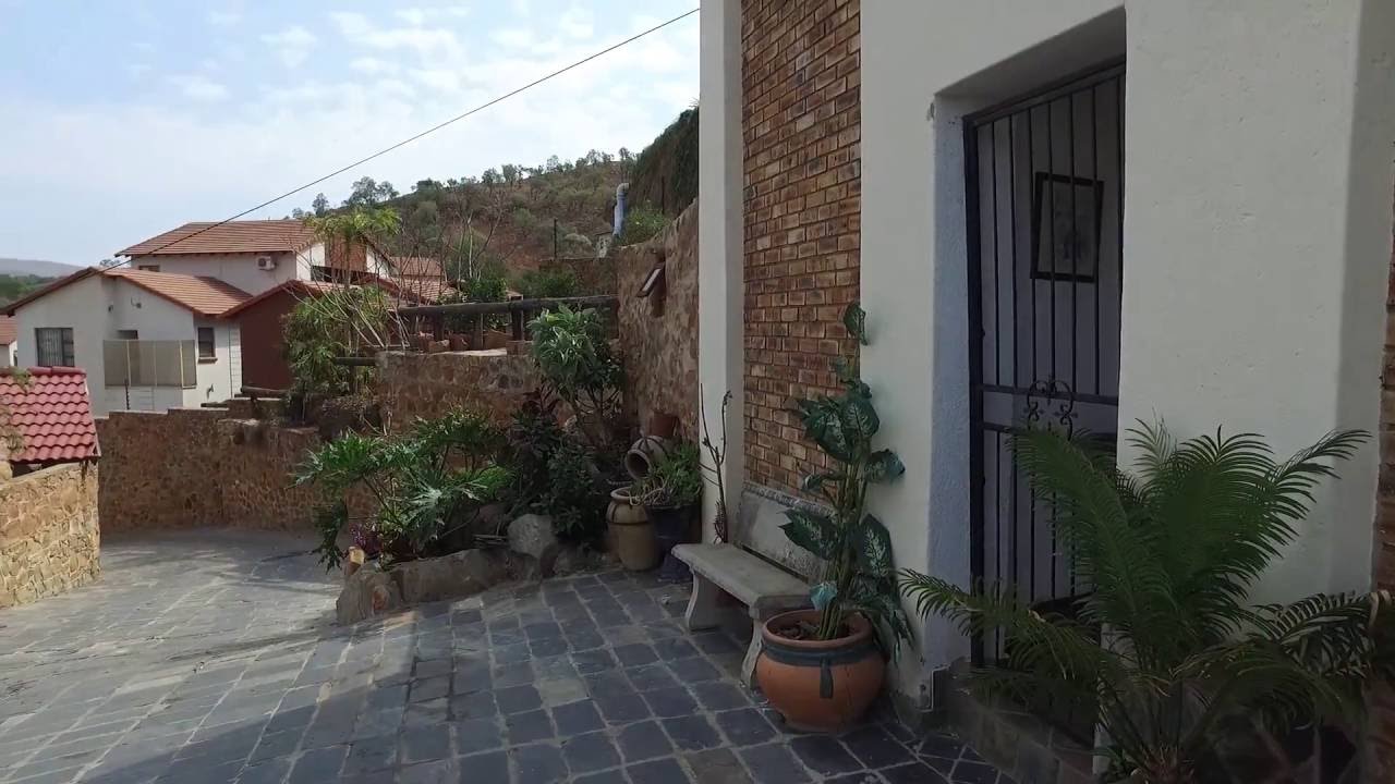 4 Bedroom Townhouse for sale in North West | Rustenburg | Azaleapark |  T854778