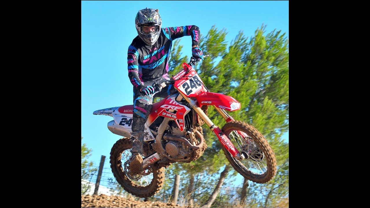 Les coulisses de l'adrénaline en motocross"​⁠ avec dp racing 13